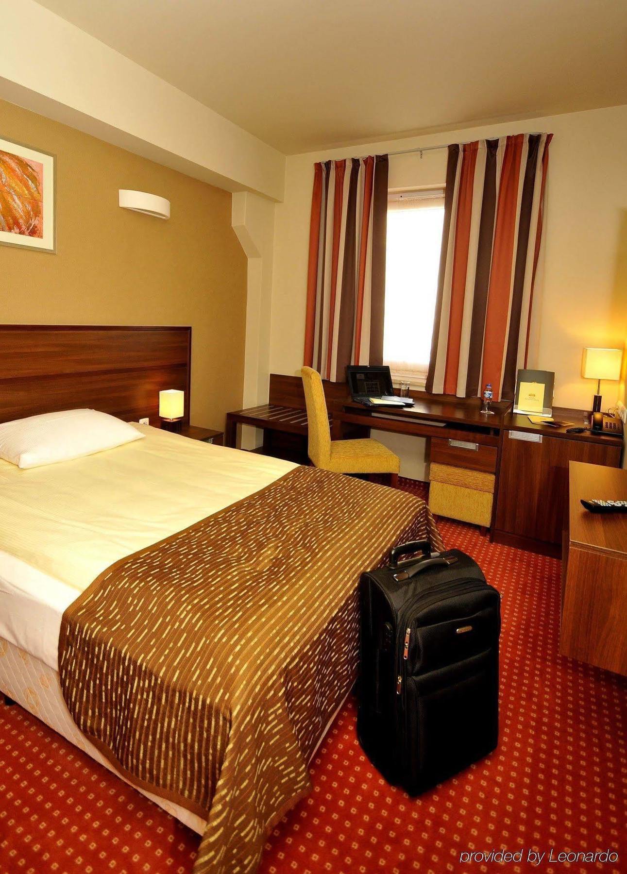 Hotel Teczowy Mlyn Kielce Pokoj fotografie